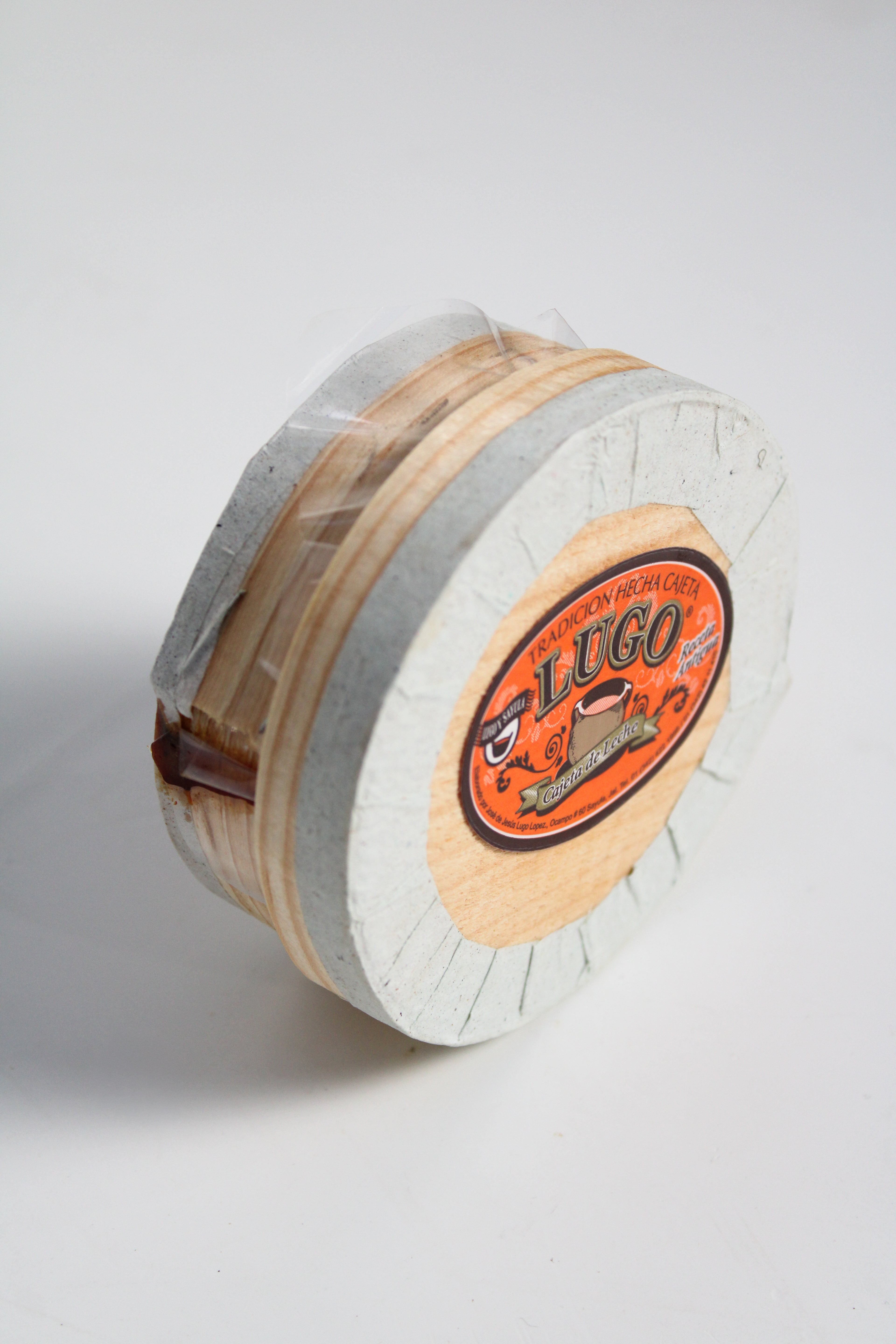 Cajeta artesanal Lugo en envase redondo mediano